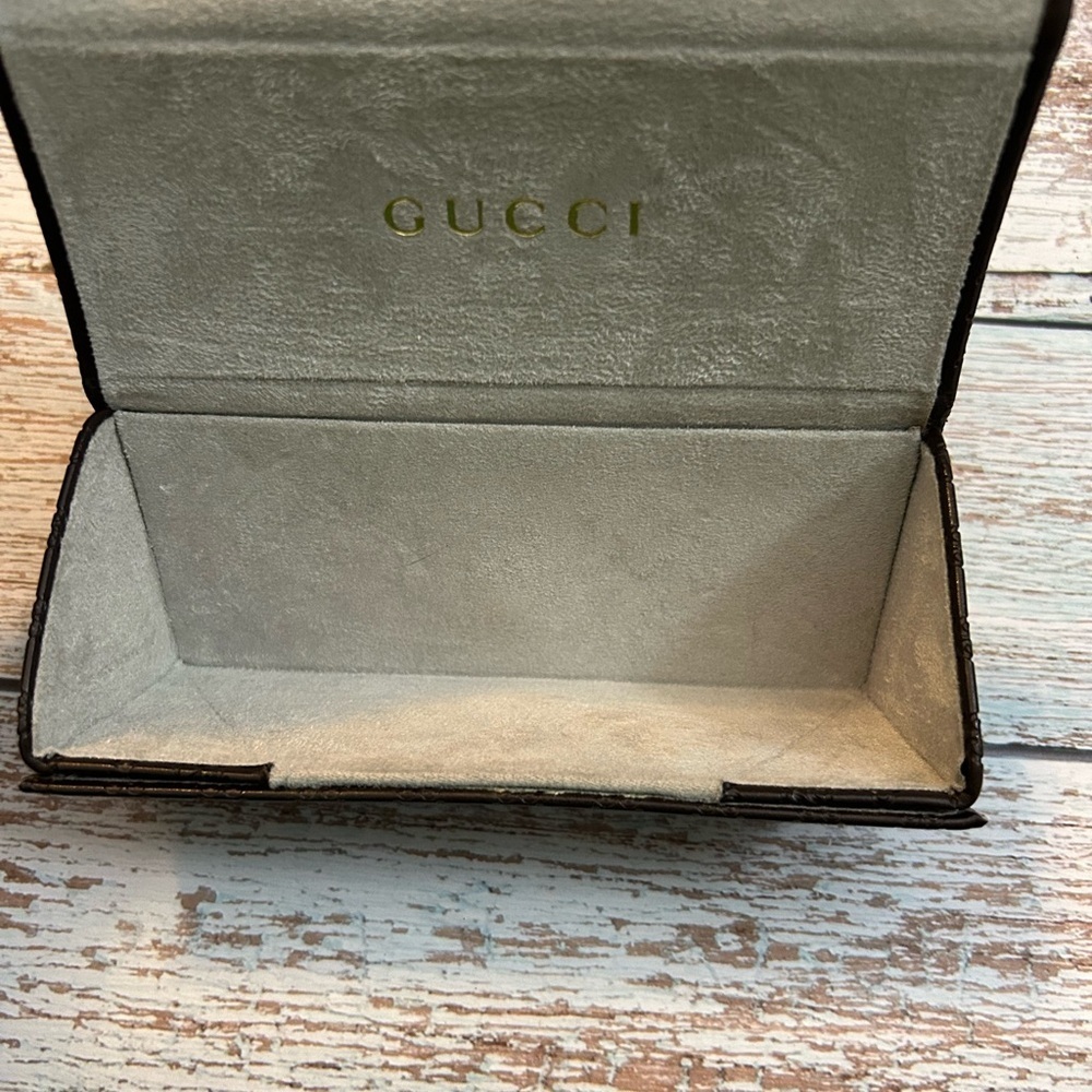 Gucci Dark Leather Envelope glasses case - Picture 3 of 6
